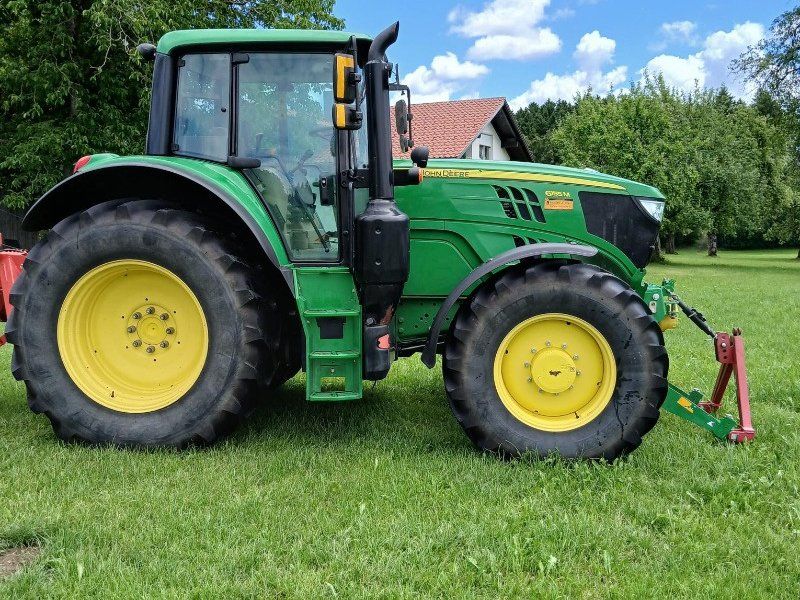 John Deere 6155M