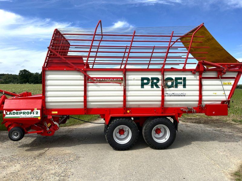 Pöttinger Ladeprofi 2 Profimatic mit Tandemachse, neuen Breitreifen und el