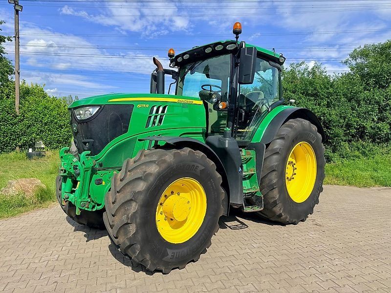 John Deere 6175R **Premium Edition**