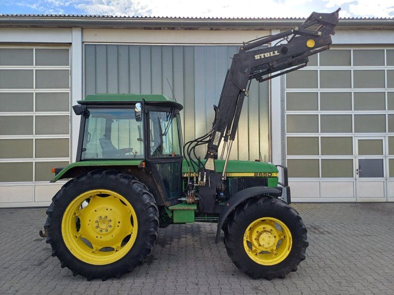 John Deere 2650