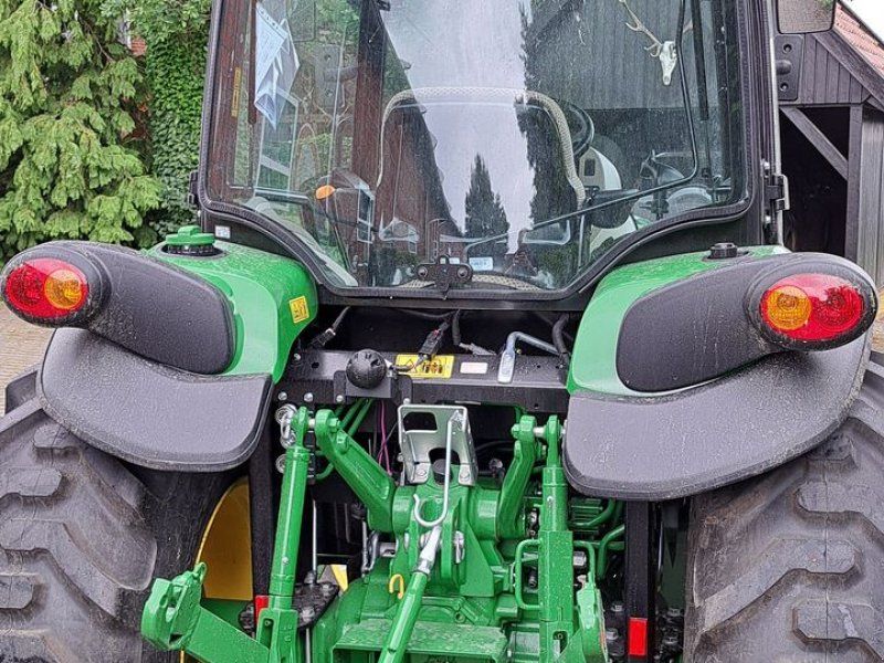 John Deere 4066R
