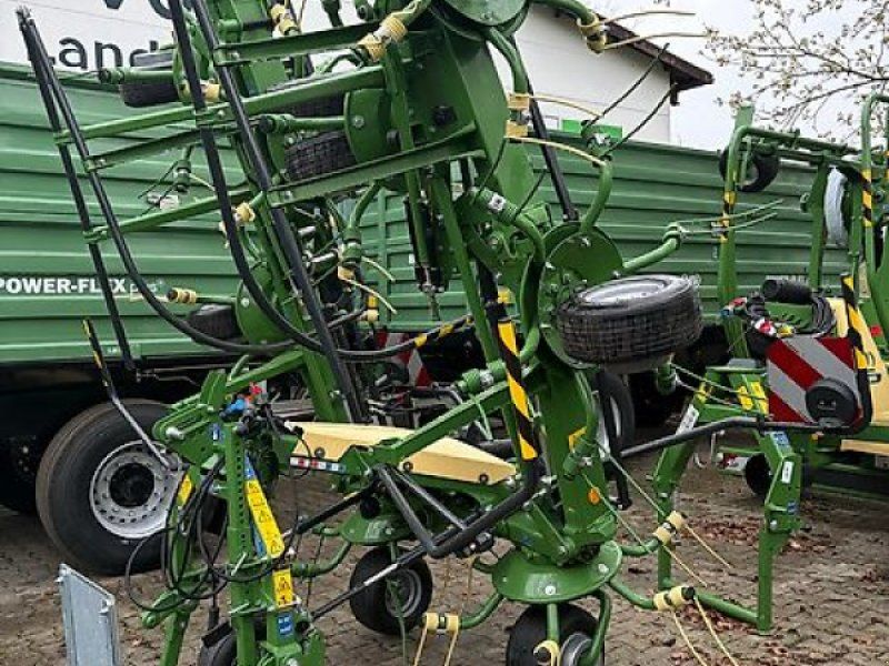 Krone Vendro 900