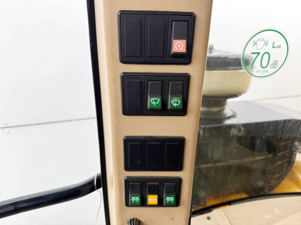 Hydrema 912ES - Tilt + Rotate / CE Certified