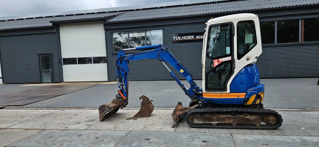 Kubota U 25
