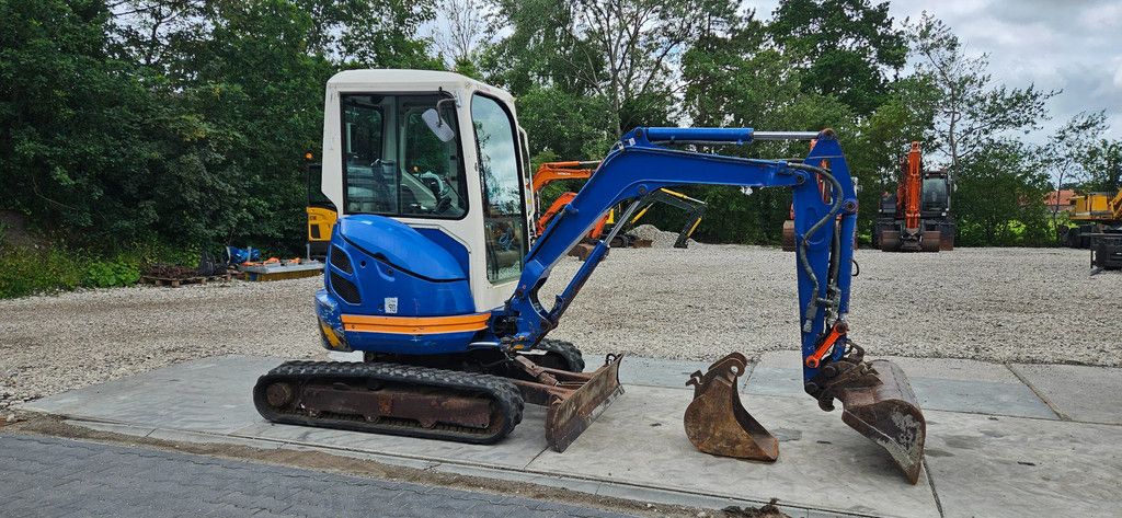 Kubota U 25