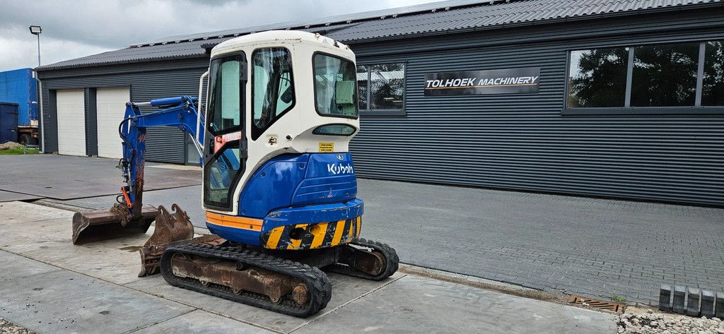 Kubota U 25