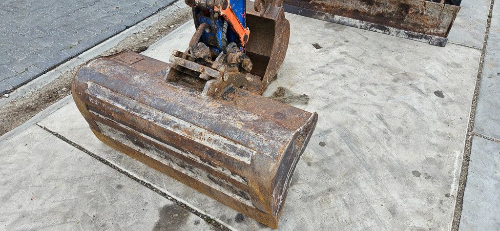 Kubota U 25