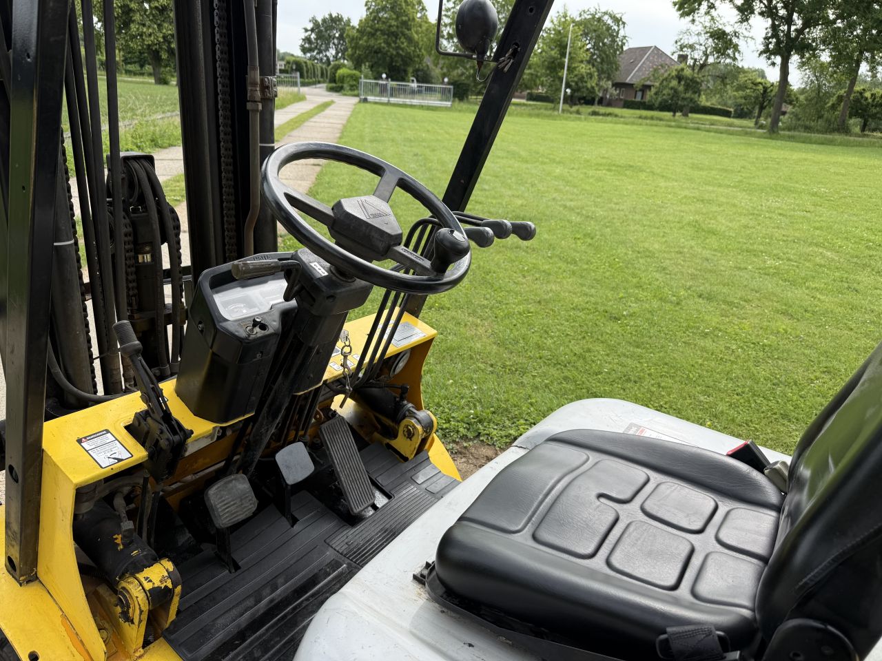 2.5 tonner diesel heftruck 3-delig freelift Sideshift 4500uur