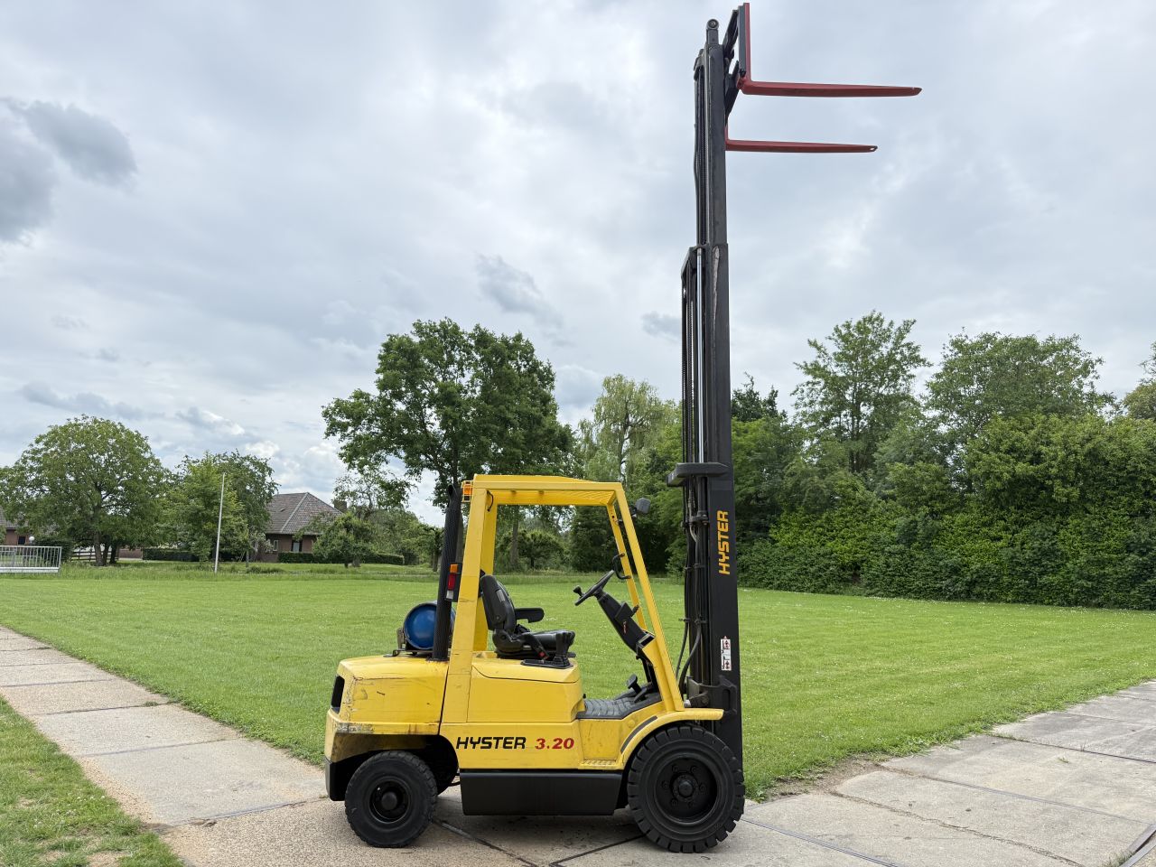 Hyster 3.2 tonner lpg heftruck triplo 4.9m Sideshift 4e ventiel