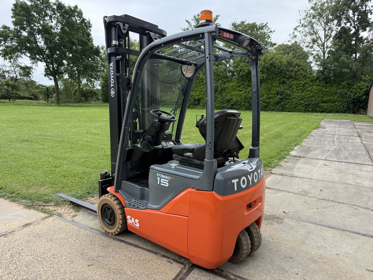 Toyota 1500KG BJ2018 3500uur triplo 5M Sideshift 92% accu