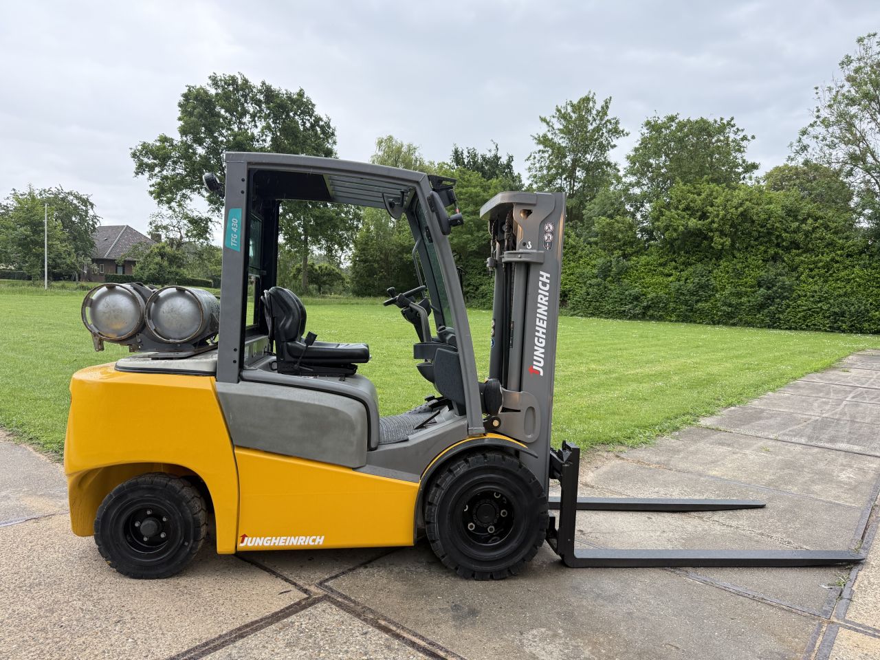 Jungheinrich 3 tonner lpg triplex Sideshift 1900uur 2017