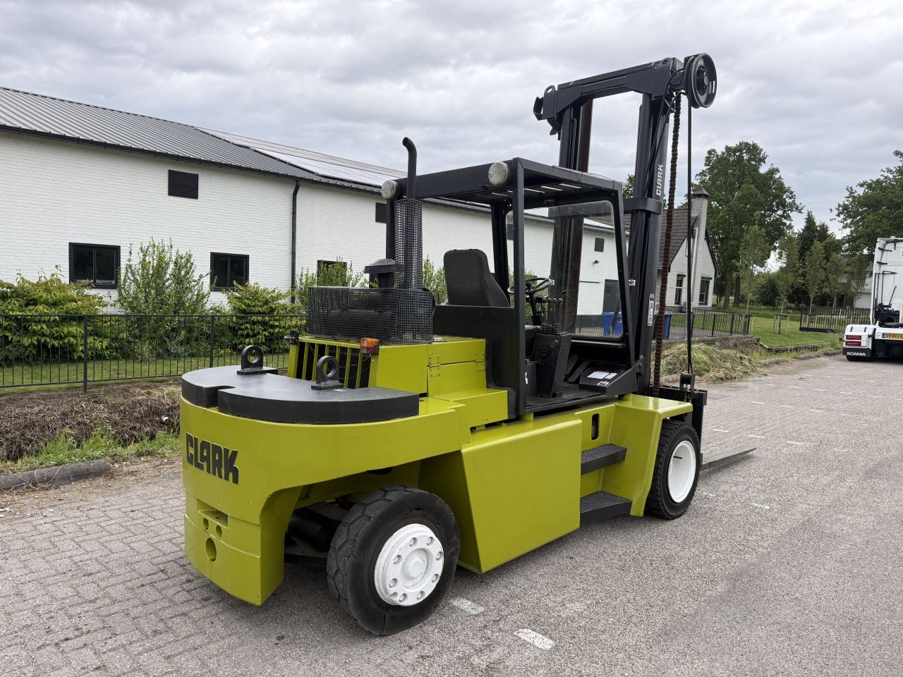 Clark 7.5 tonner diesel heftruck vorkversteller 7000uur