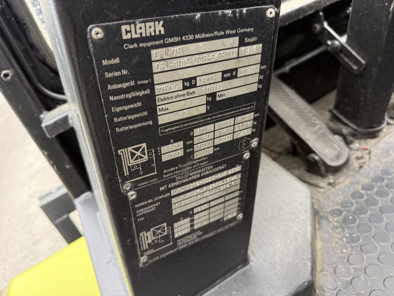 Clark 7.5 tonner diesel heftruck vorkversteller 7000uur