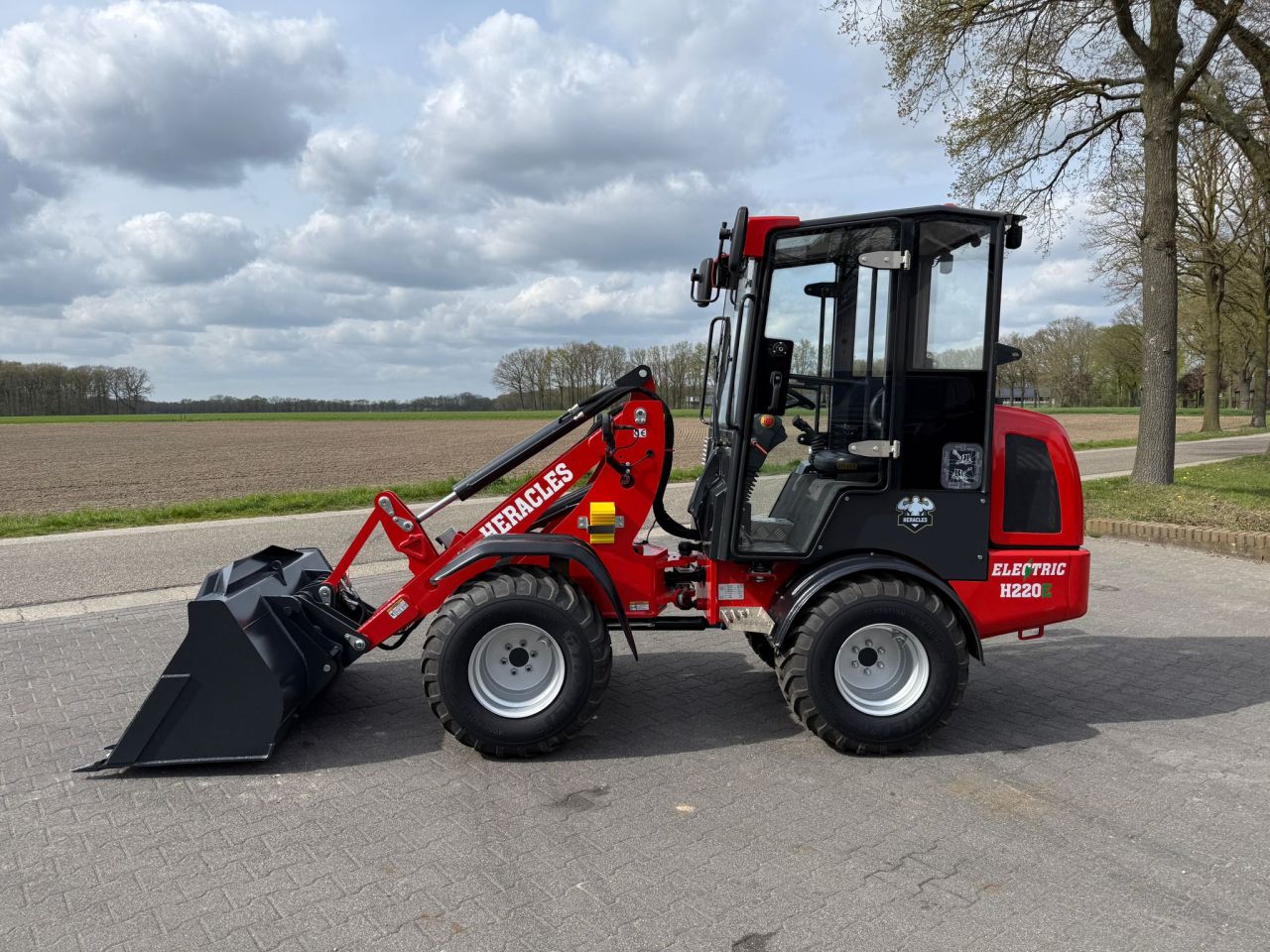 Heracles H220E Pro shovel nieuw! (bj 2026)