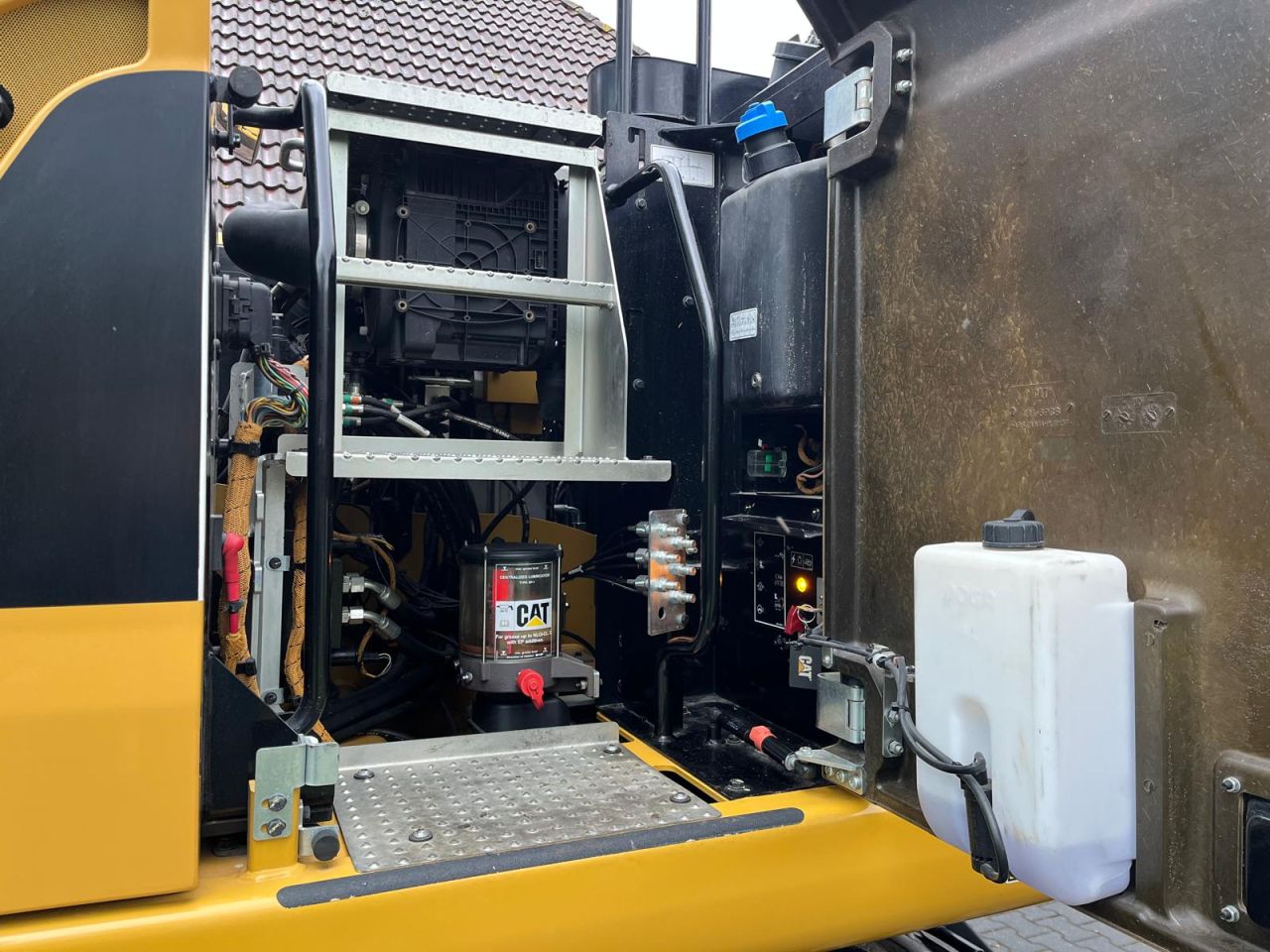 Caterpillar M314F met 3.500km!