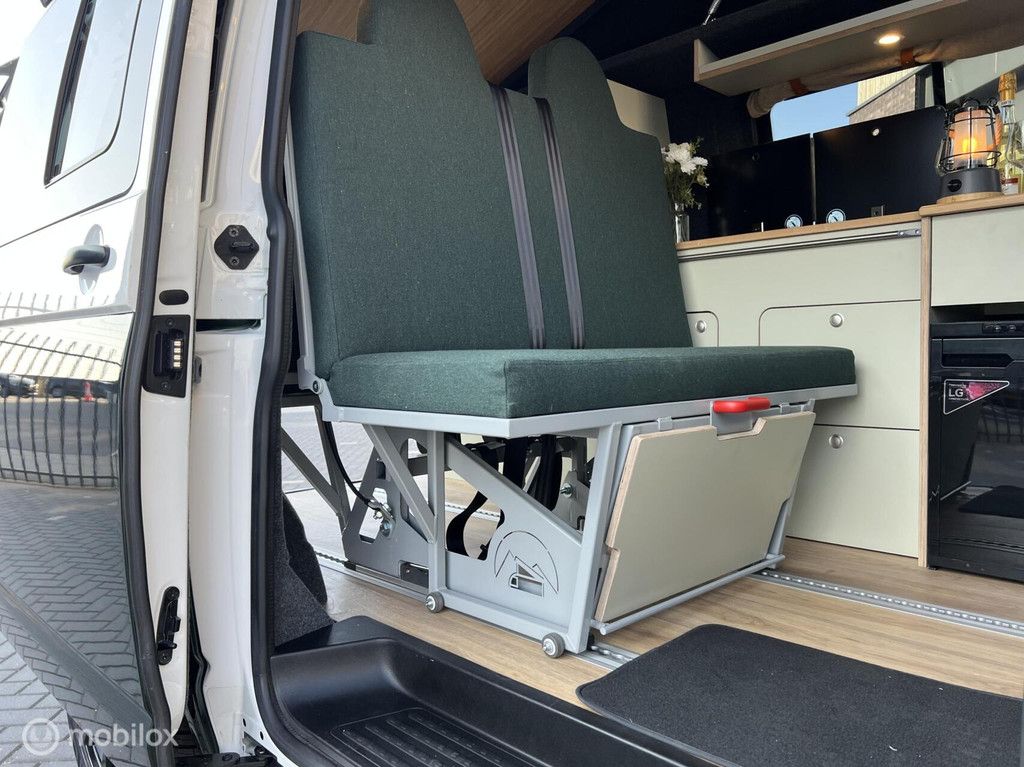 Volkswagen T7 buscamper Florida L1H1 HYBRIDE