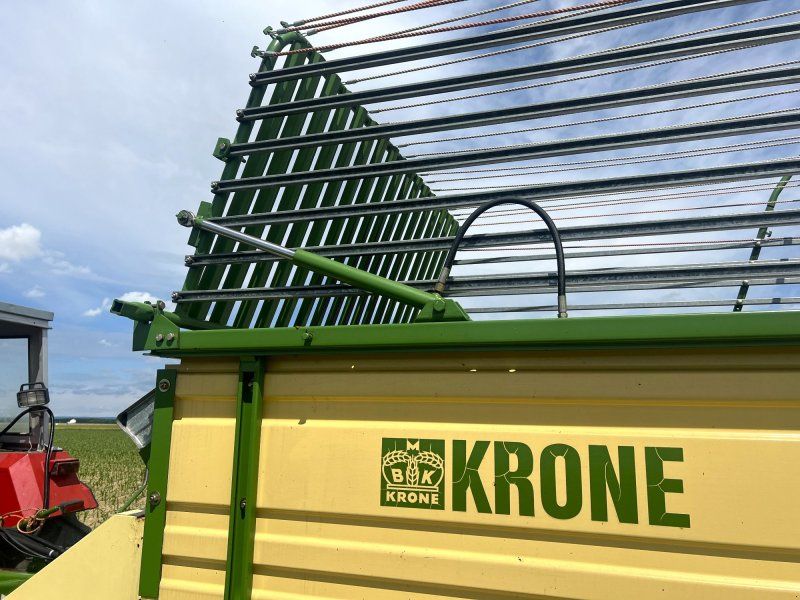 Krone Titan 4/32 L ganz wenig gearbeitet mit neuen Breitreifen