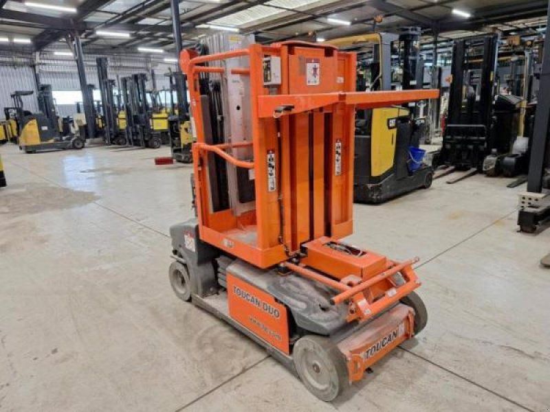 JLG Toucan Duo