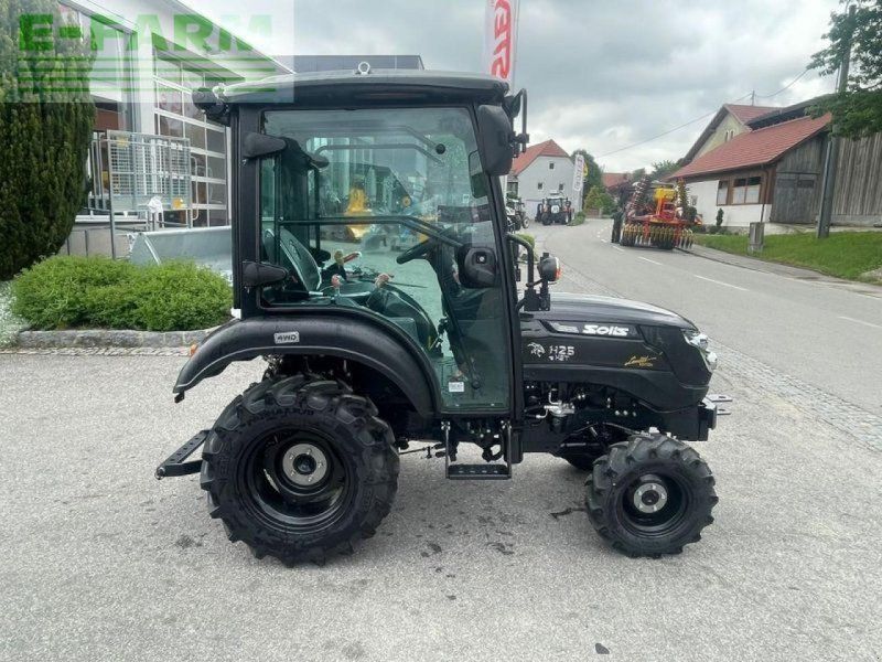 Solis 26 hst panther mit kabine