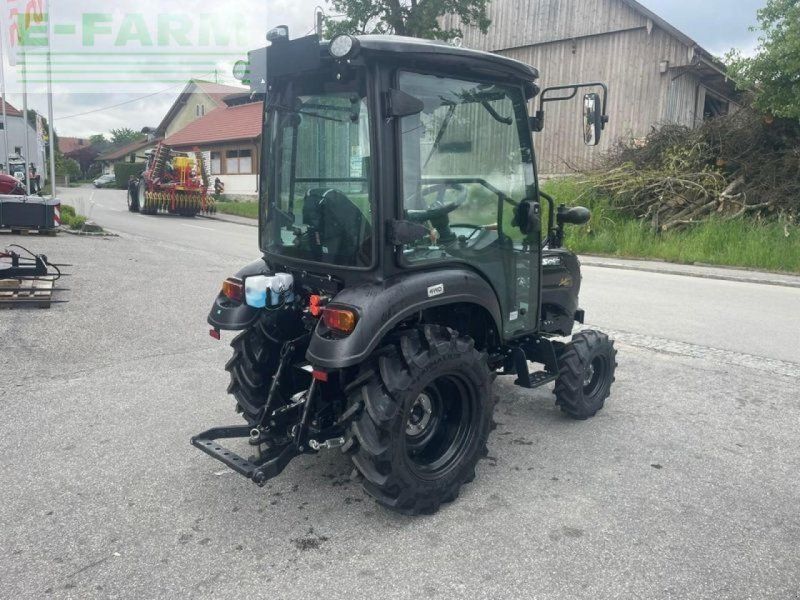 Solis 26 hst panther mit kabine