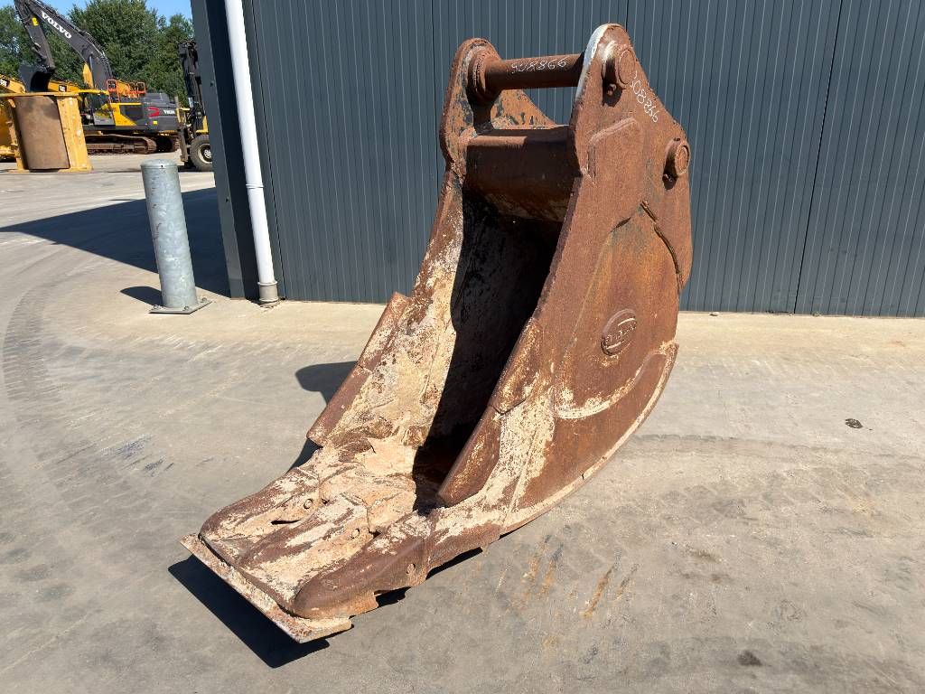 Miller EC290 / EC300 Geith