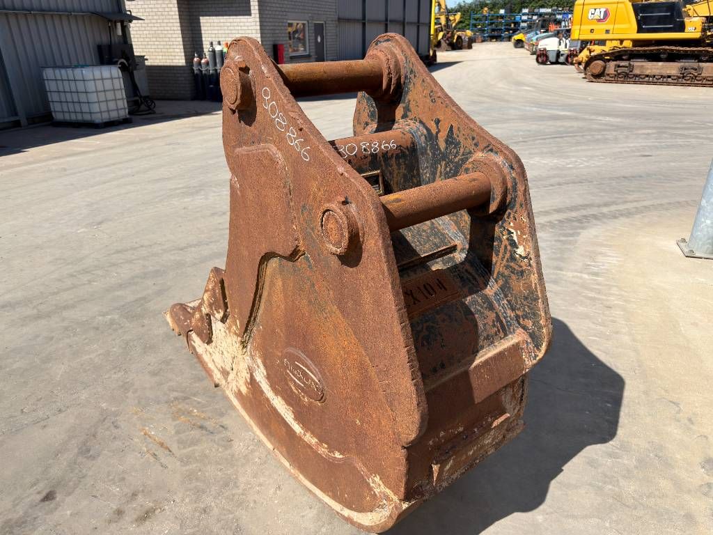 Miller EC290 / EC300 Geith