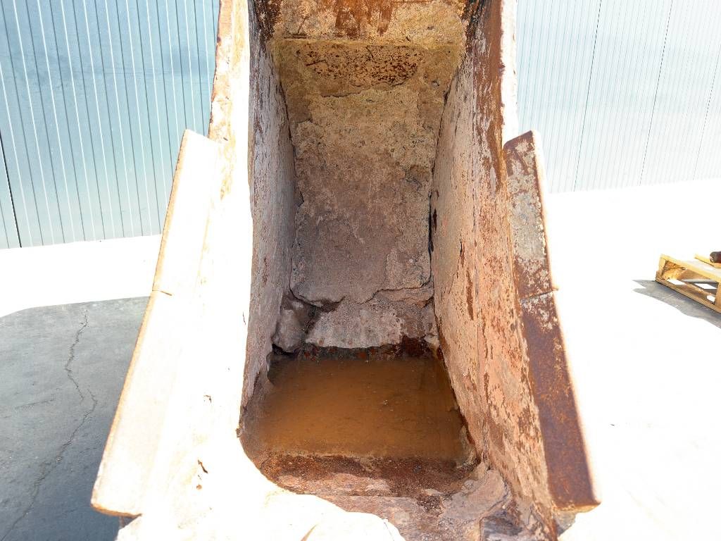 Miller EC290 / EC300 Geith