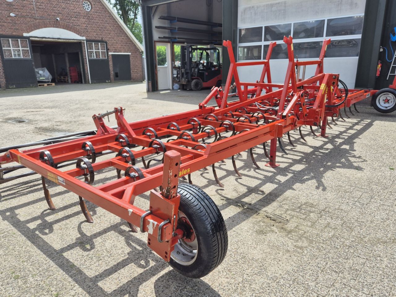 Evers Dales 8 meter triltand cultivator zaaibed bereider