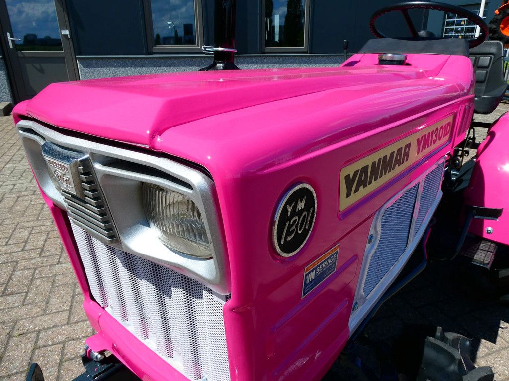 Yanmar YM1301 4wd / 509 Draaiuren / Pink Edition