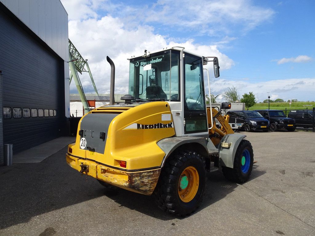 Liebherr 509S