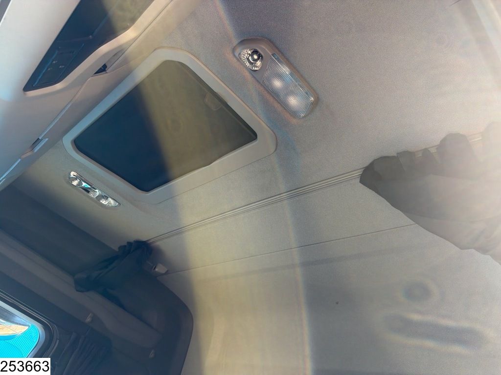 Scania R 410 Euro 6, retarder, Standairco, air suspension