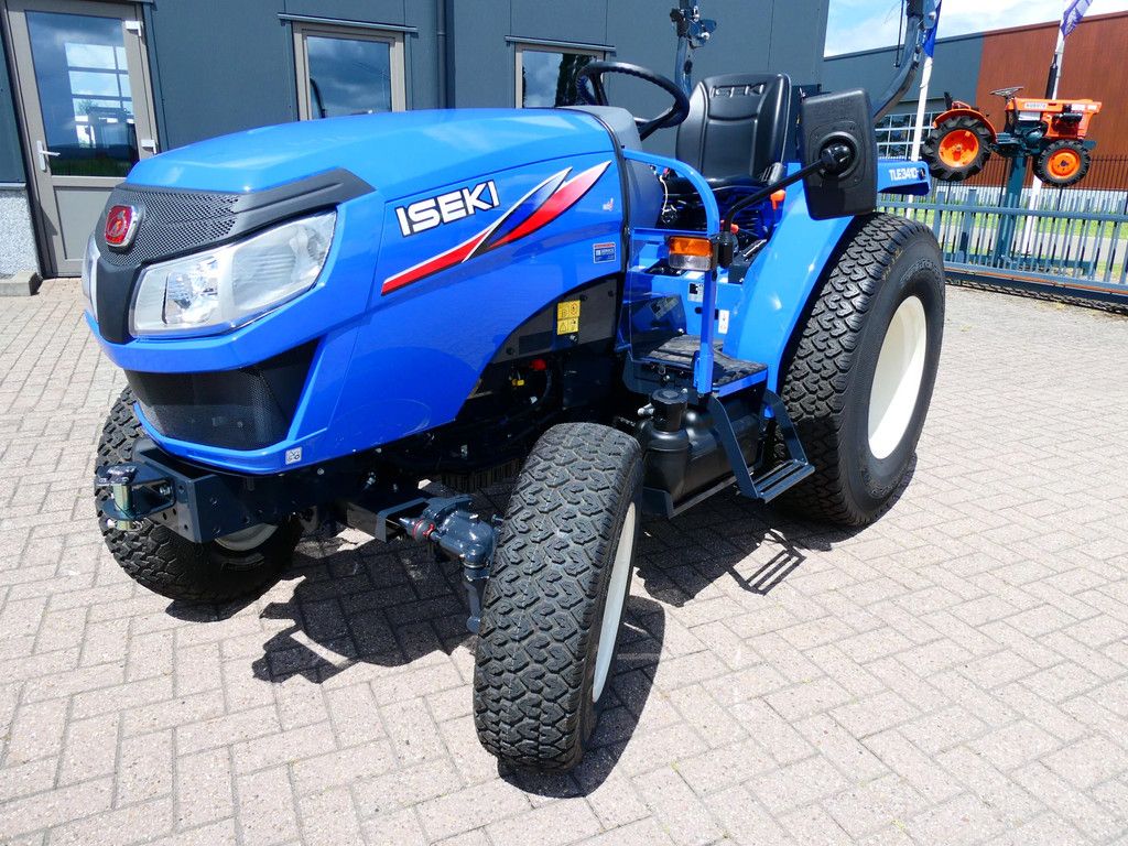 Iseki TLE3410 4wd HST / 0001 Draaiuren / Gazonbanden