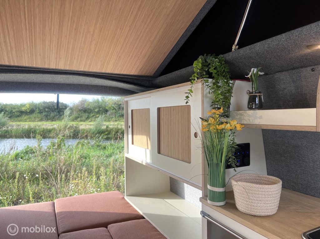 Volkswagen T6 2016 buscamper l2h1 Nevada