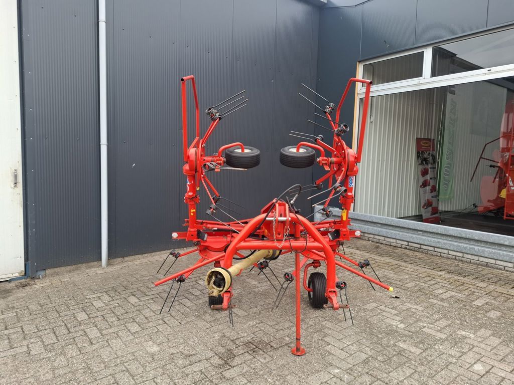 Kuhn GF 422