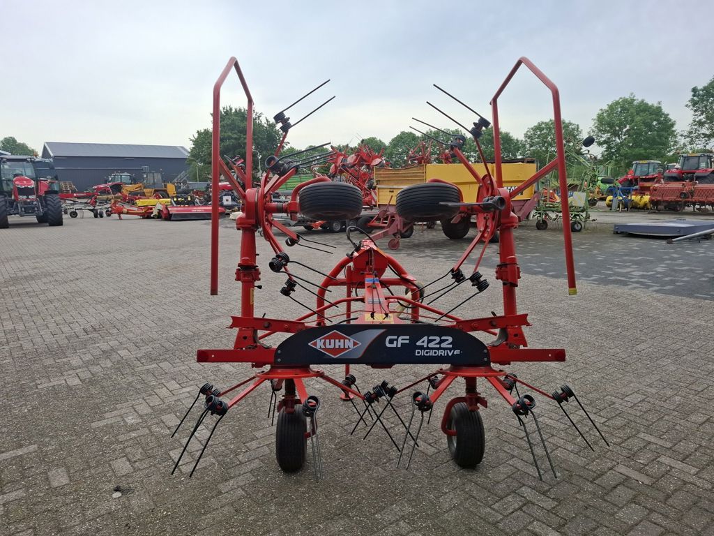 Kuhn GF 422