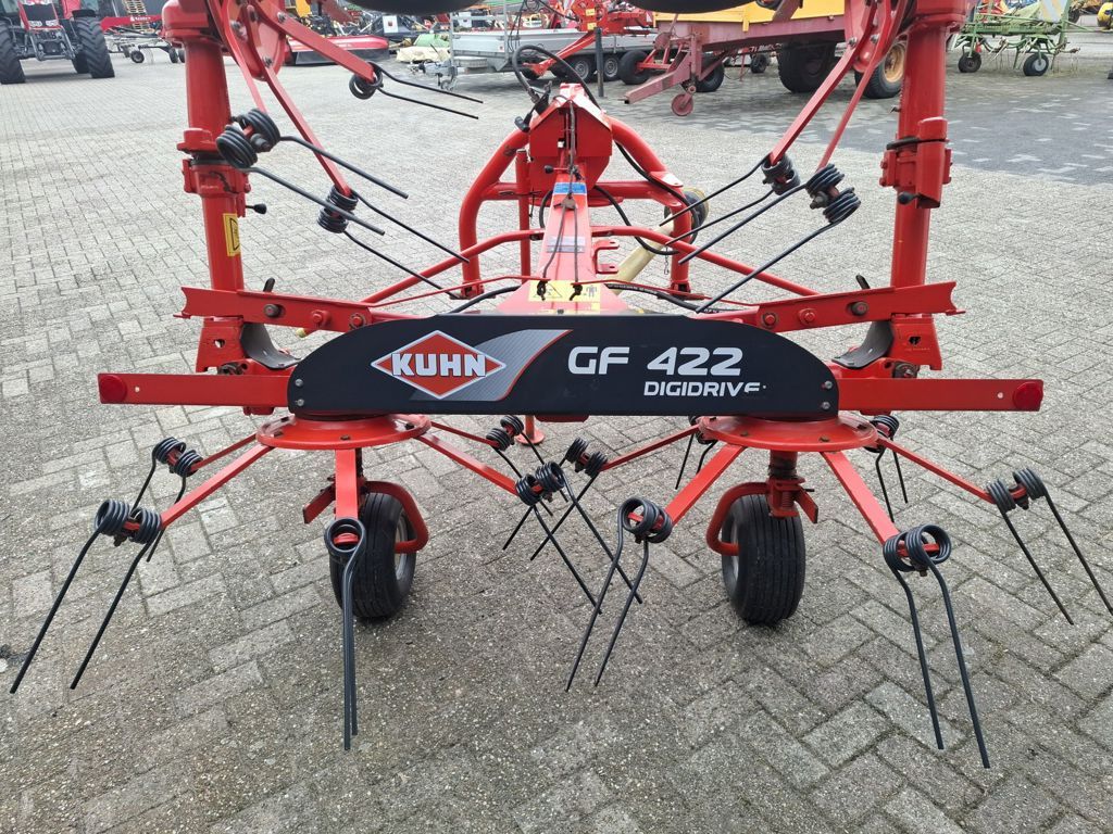 Kuhn GF 422
