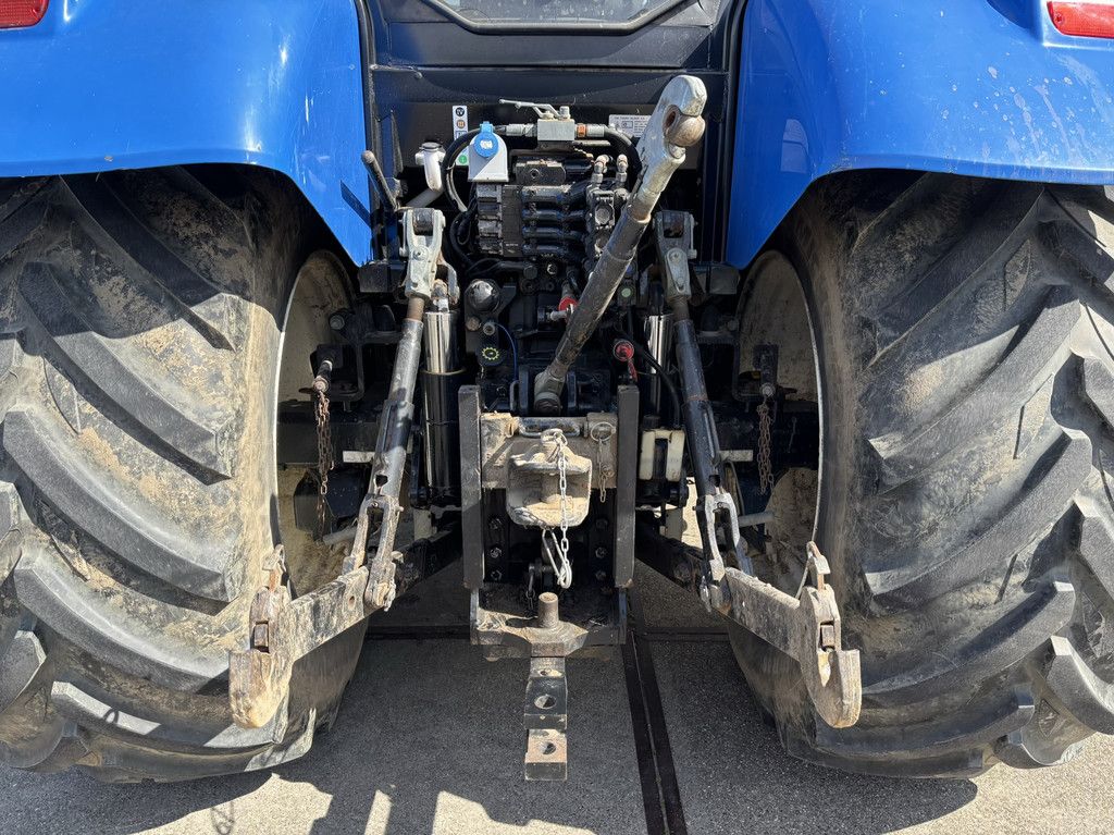 New Holland T3.55F T6.150EC