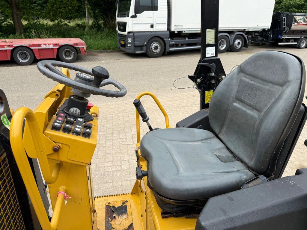 Caterpillar CB1.7
