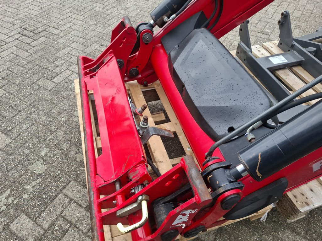 Massey Ferguson FL.4327