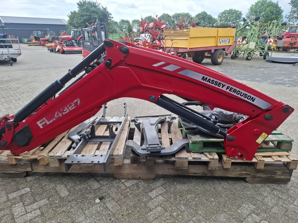 Massey Ferguson FL.4327
