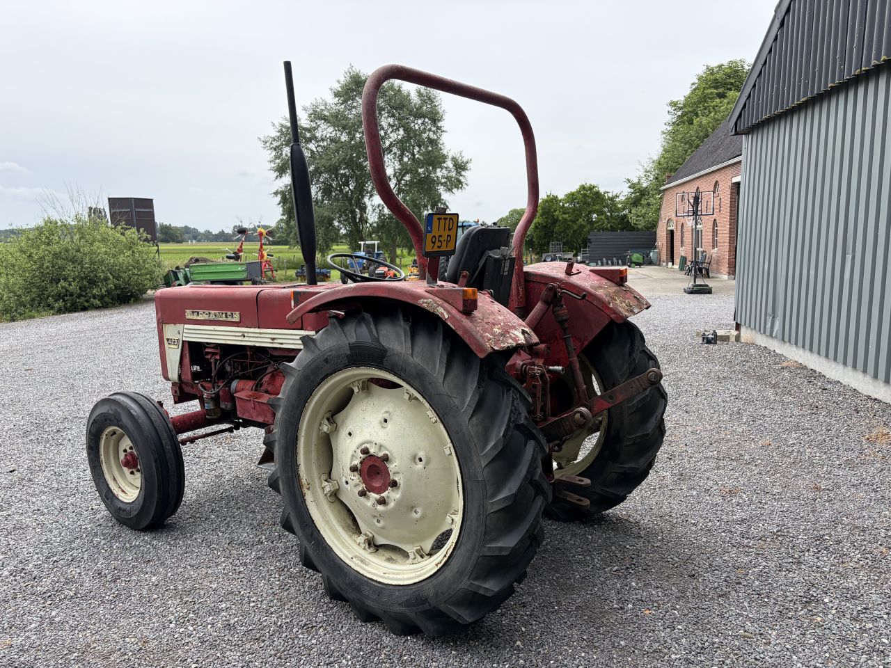 Mc Cormick International 423