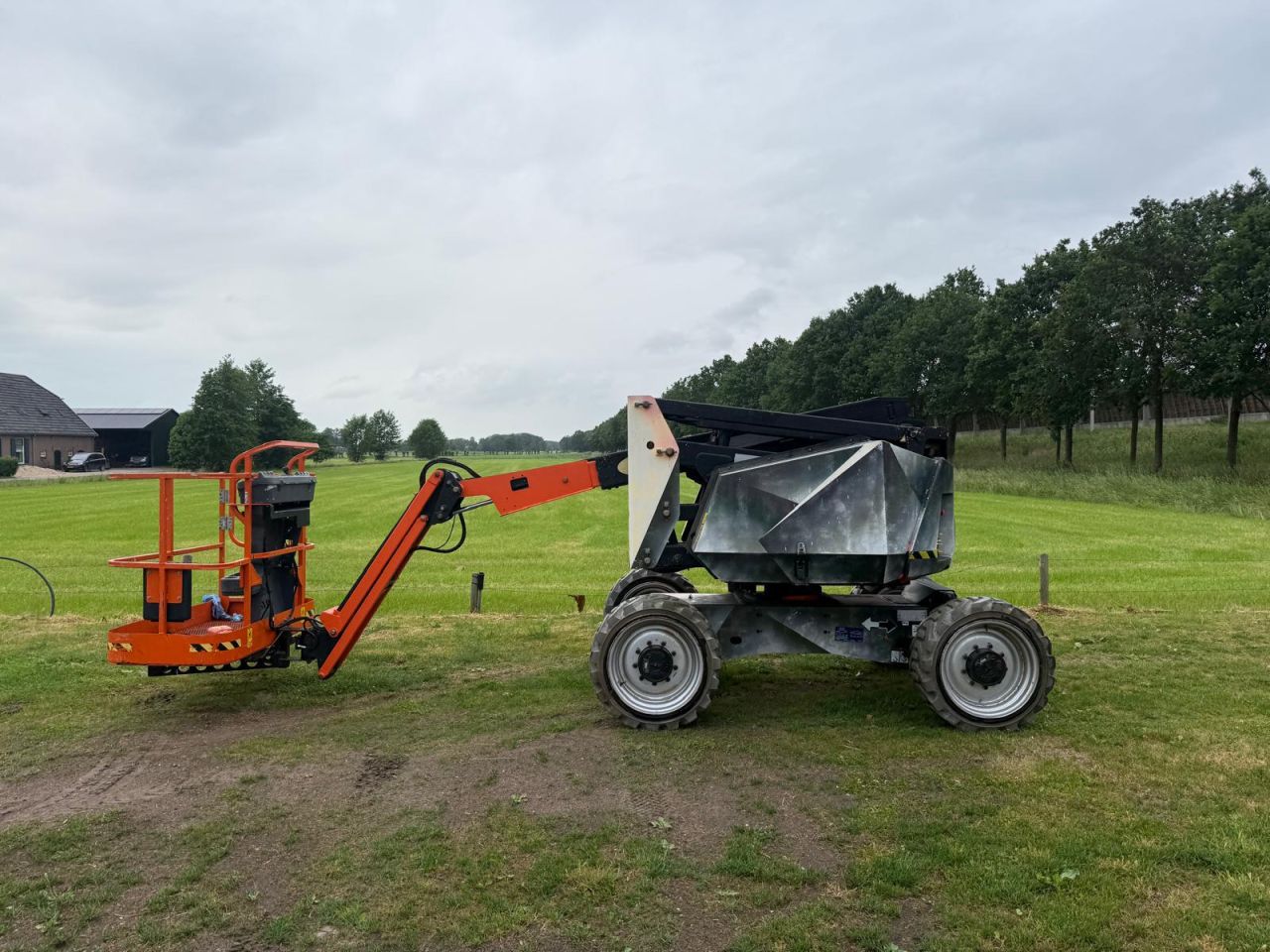 Hoogwerker JLG 340aj bj 2012 4x4 diesel