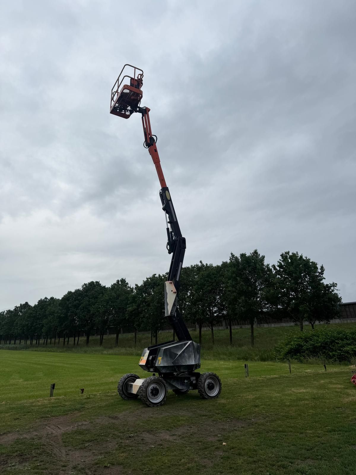Hoogwerker JLG 340aj bj 2012 4x4 diesel