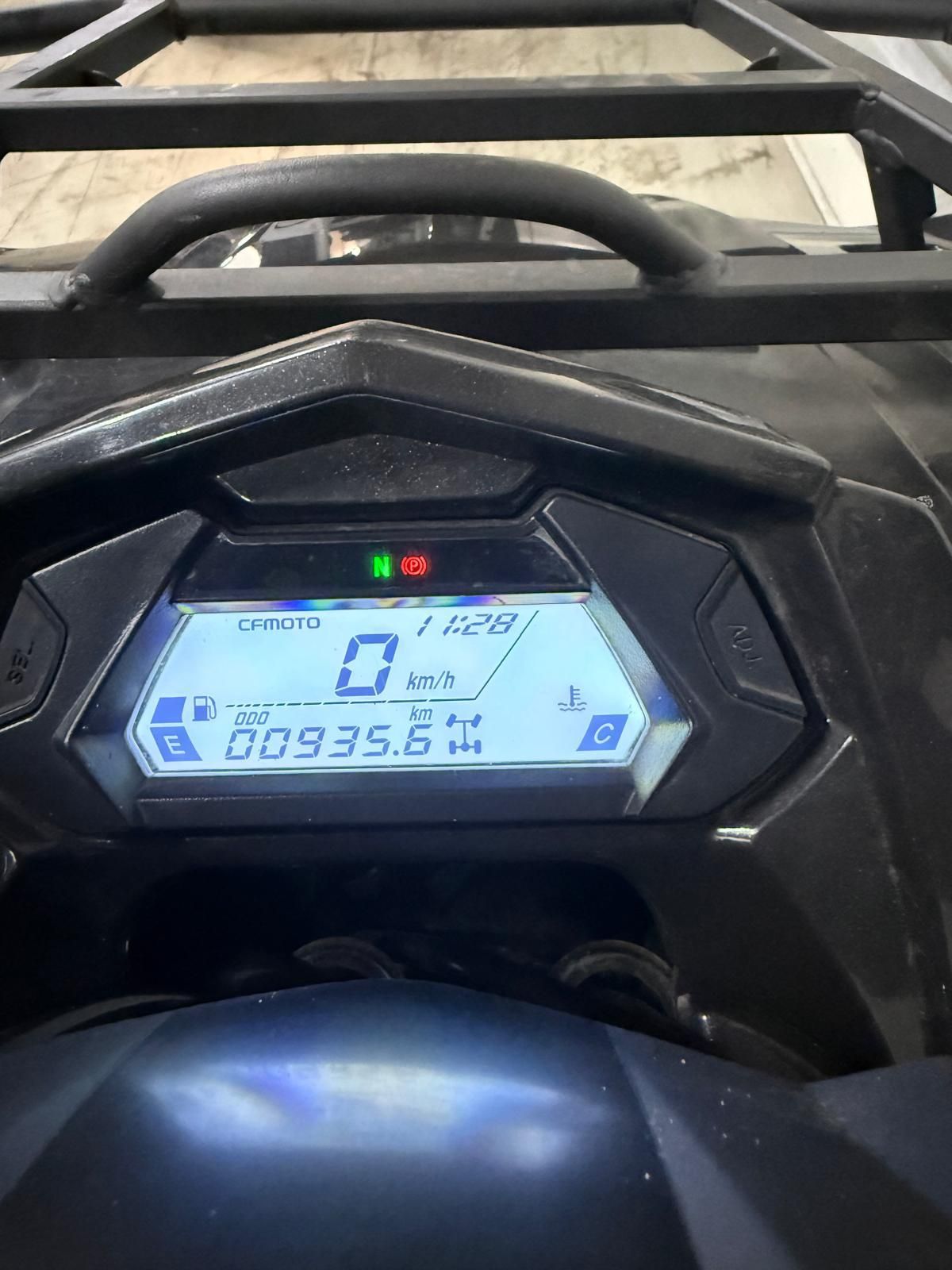 Cfmoto CFORCE 4x4 quad met landbouwkenteken.