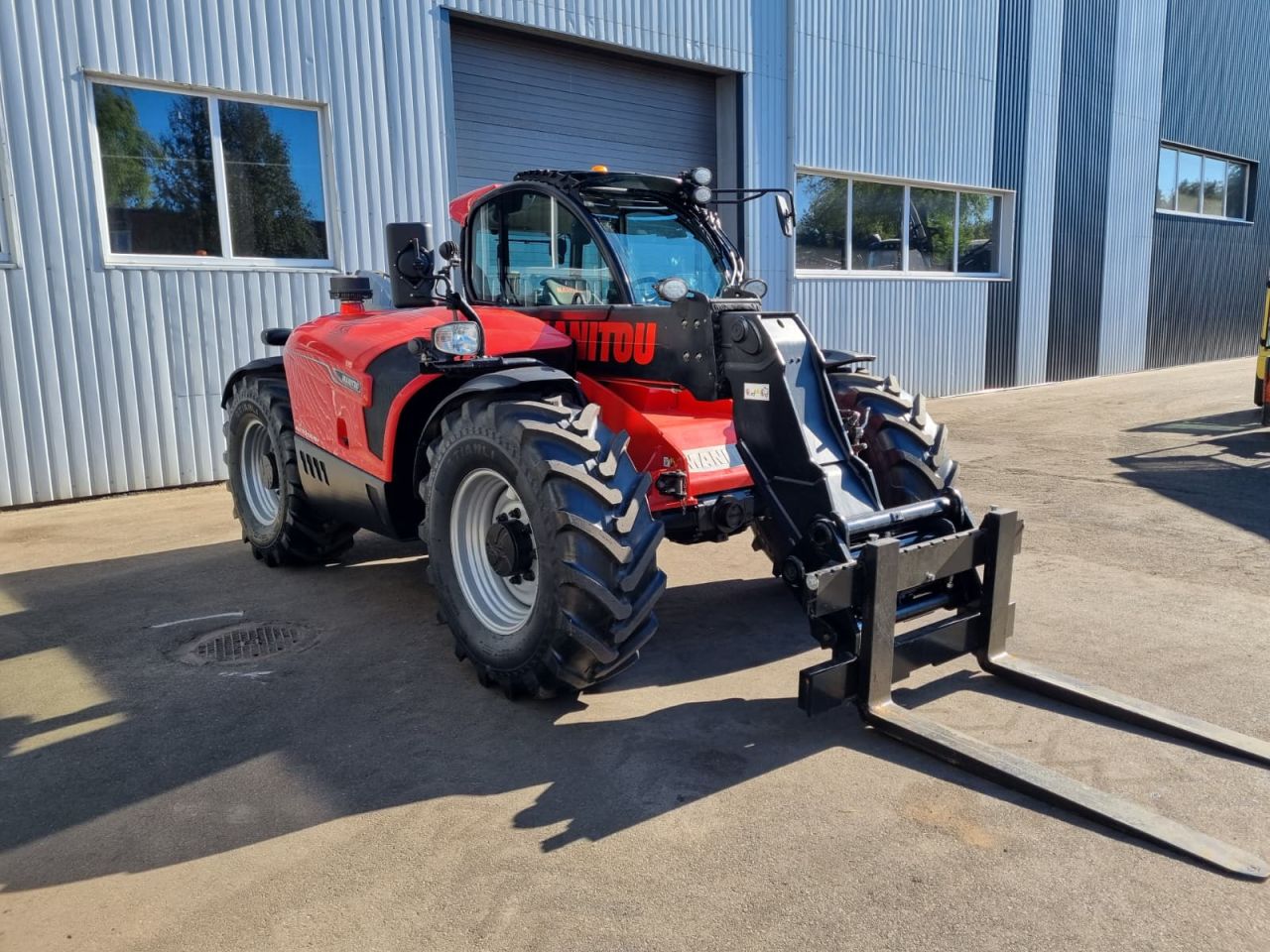 Manitou MLT737-130 PS for sale