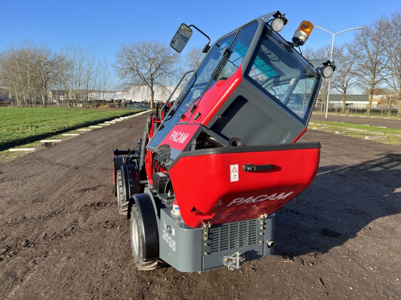 PACAM 2025 Mini-loader