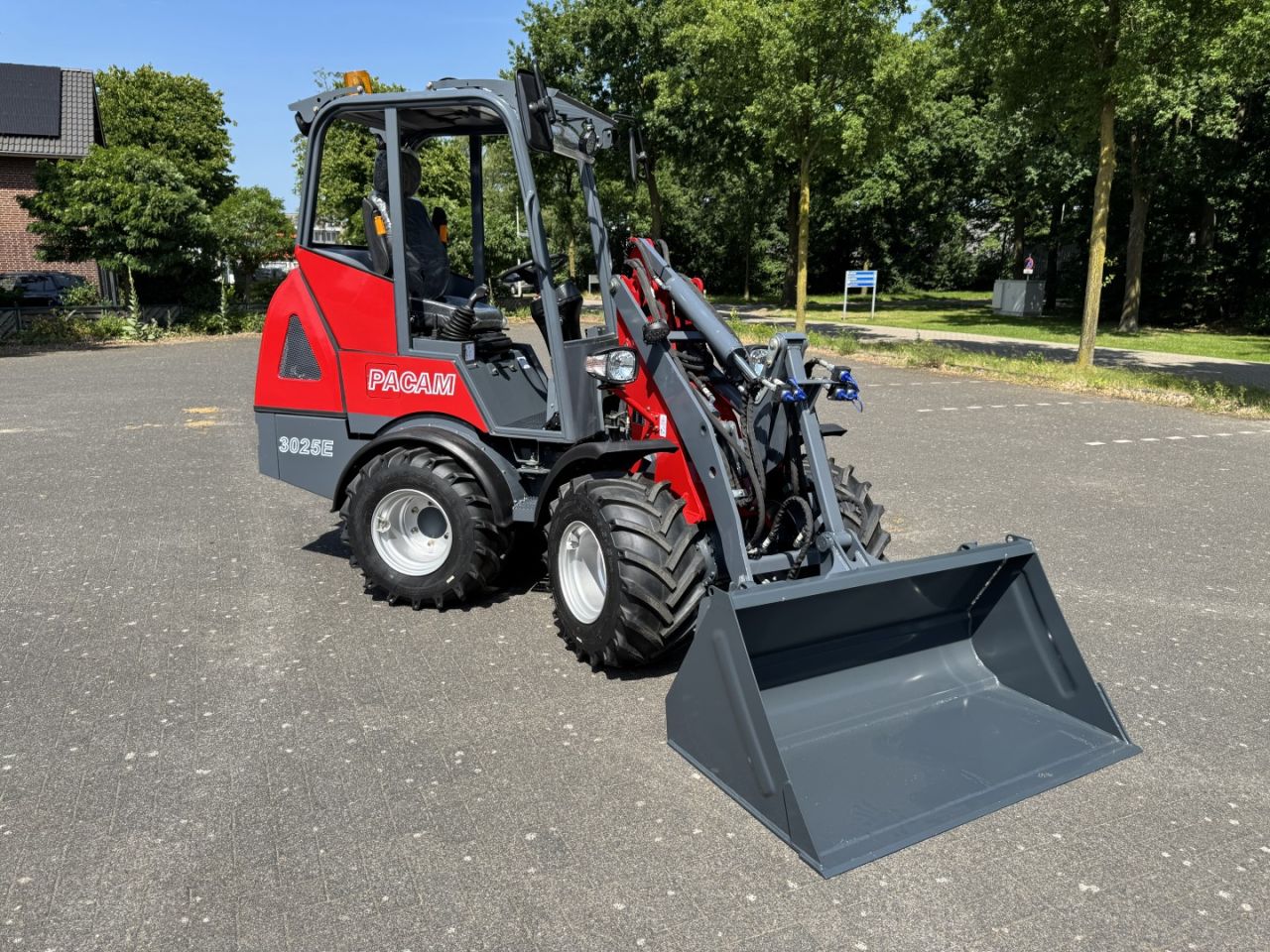 PACAM 3025E Elektro Hoflader, Hoftrac, Radlader