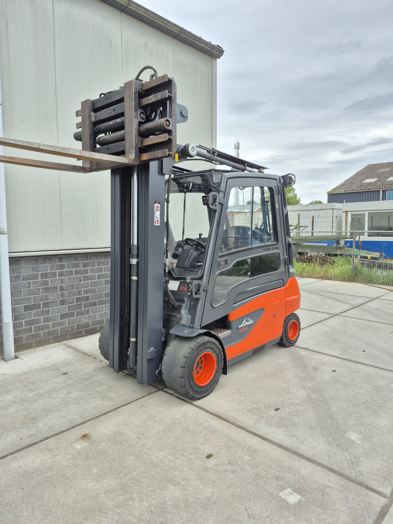 Linde E35L-01 triplex sideshift vorkversteller 5.930 mm