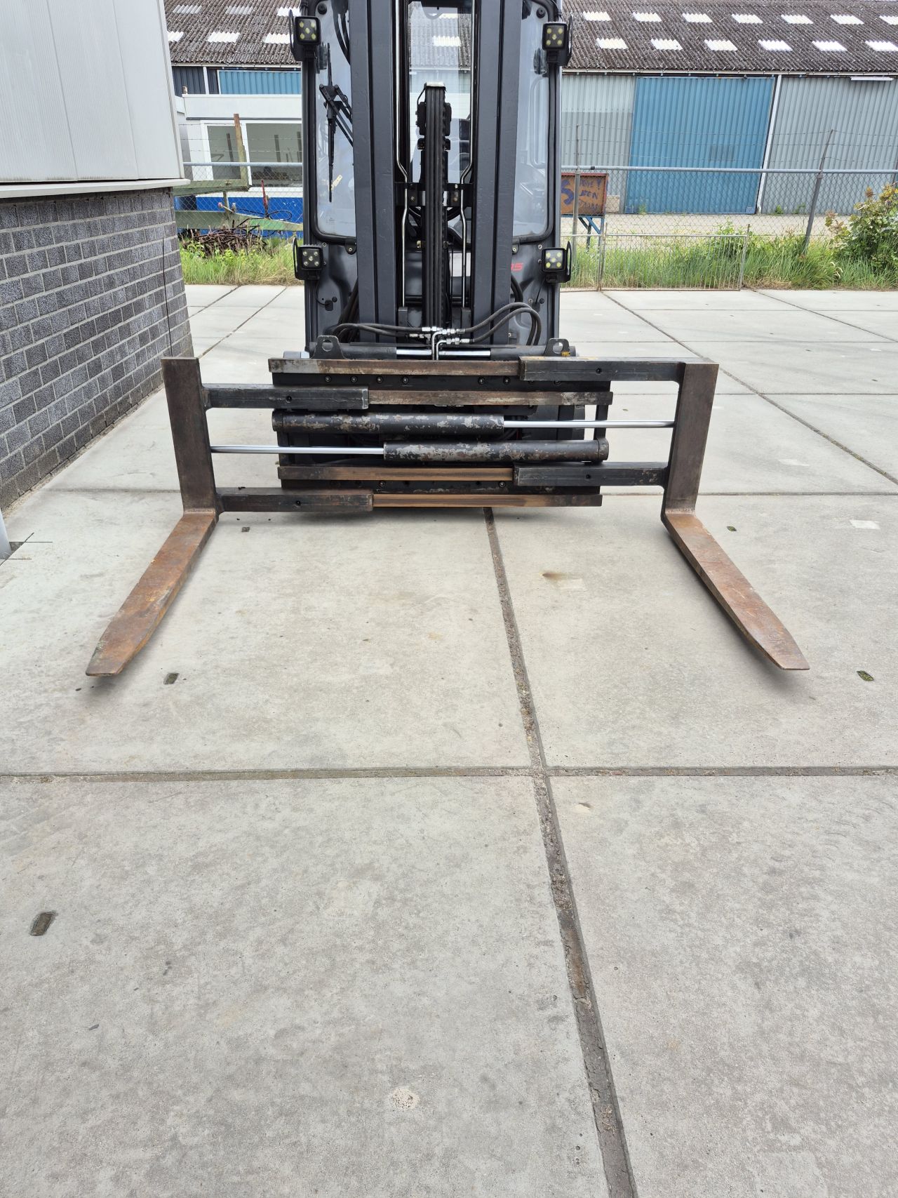 Linde E35L-01 triplex sideshift vorkversteller 5.930 mm