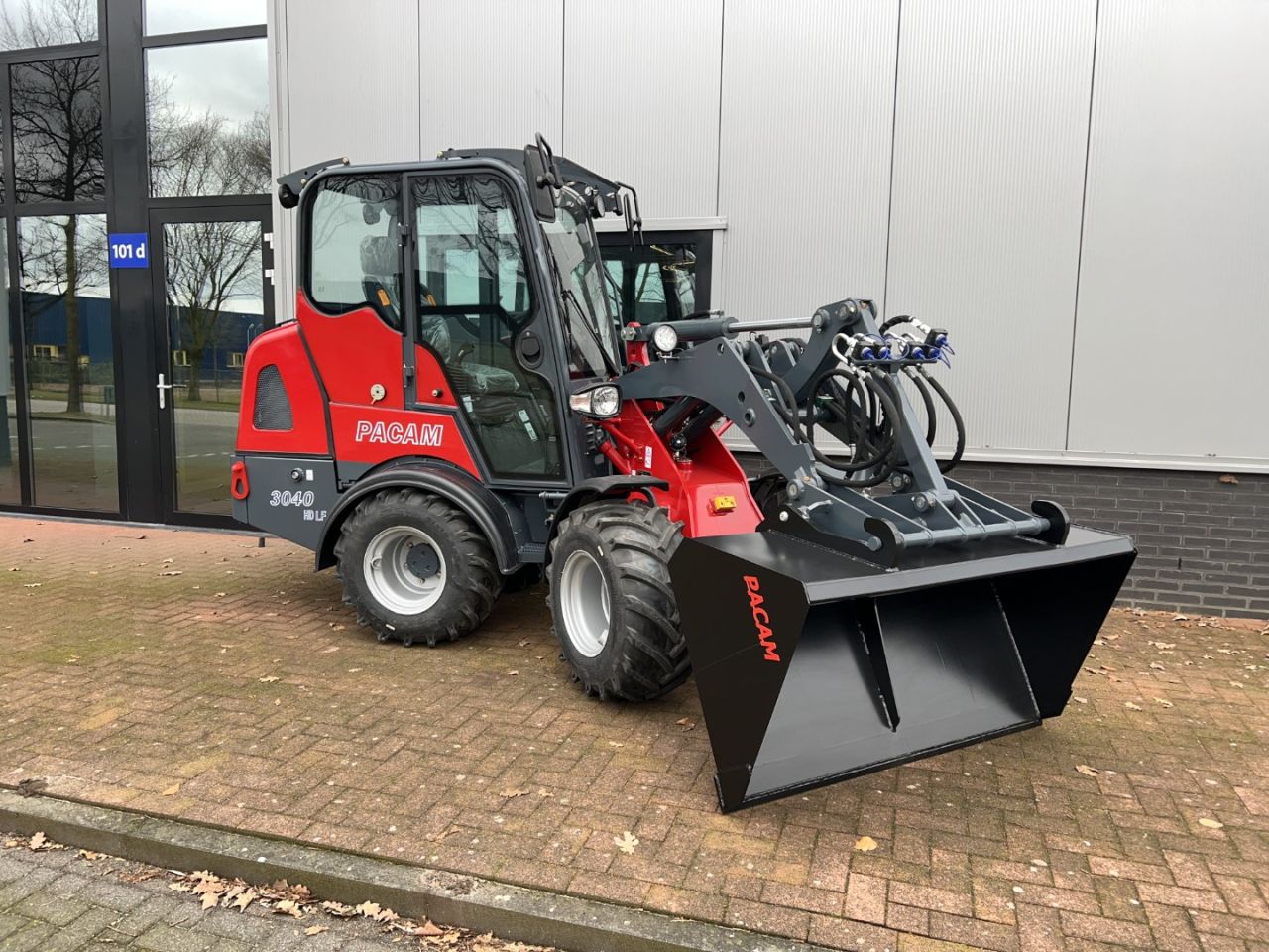 PACAM 3040LF kniklader, minishovel, Hoflader